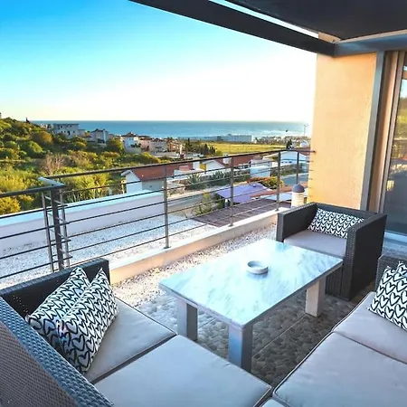 Luxury Marissa * Klorakas